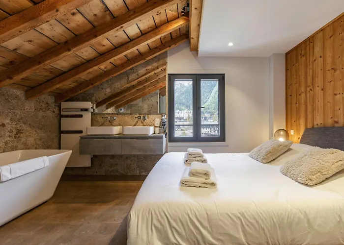 Flocon - Loft Moderne 8pax Sauna Poele Vues Garage Chamonix